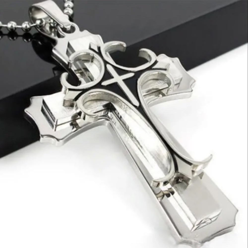 NIP Silver Tone Cross with Necklace for Men!